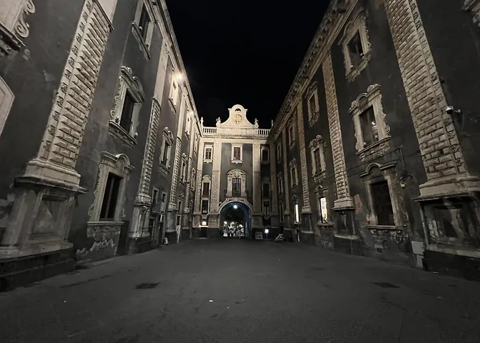 European - Town Center Self Check-in 公寓