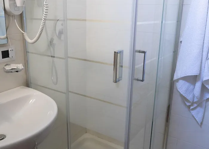 European - Town Center Self Check-in 公寓 *